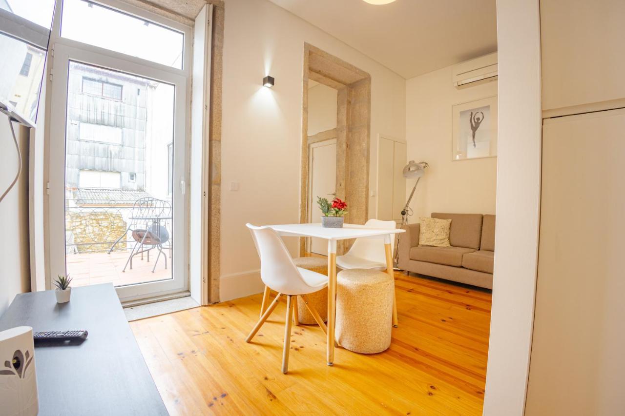 Belas Artes Apartments Porto Bagian luar foto