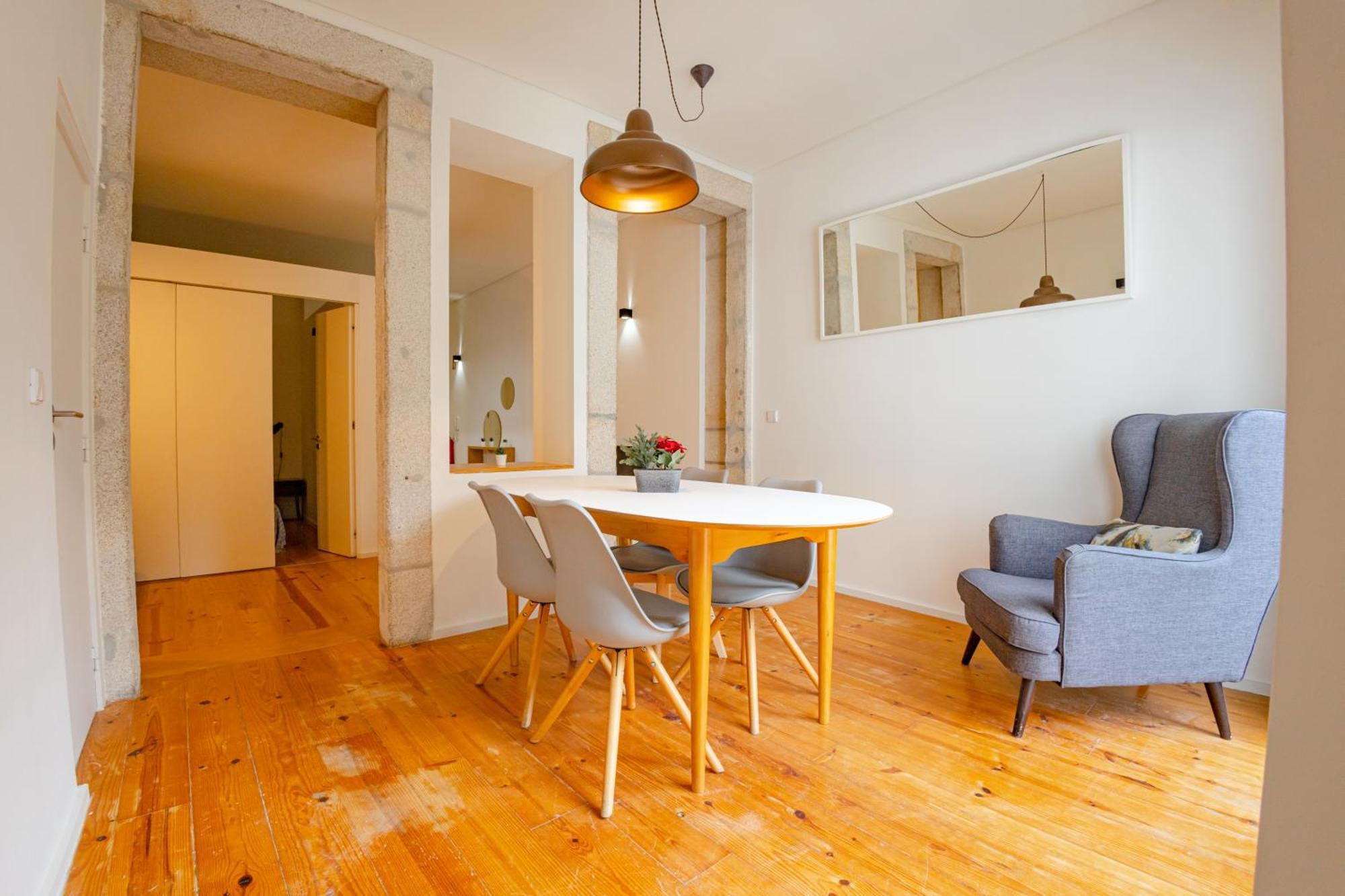 Belas Artes Apartments Porto Bagian luar foto